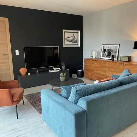 Apartamento Spacious&stylish One-bedroom On Place De Gaulle Antibes